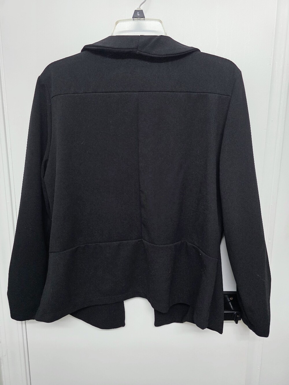 Women's Black Open-Front Blazer Jacket - Picture 2 of 3